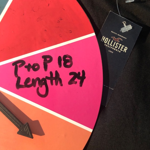 Hollister laced lined top. Size medium - Picture 10 of 10